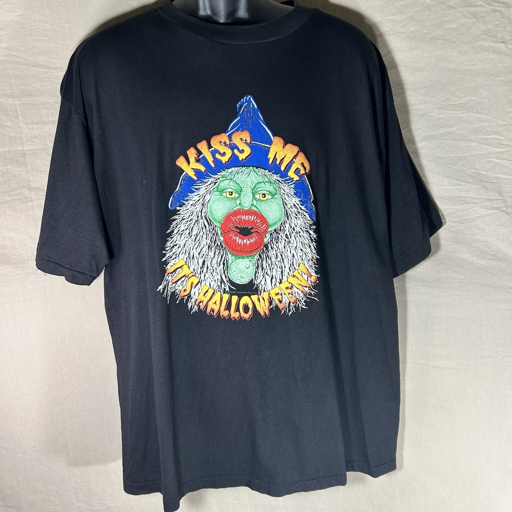 Vintage TOS Kiss Me It's Halloweenie Shirt XL Black Rubies Witch Graphic Tee